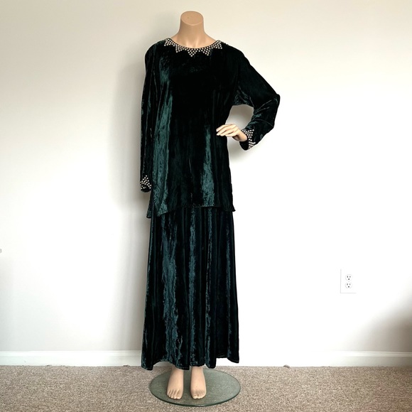 Double D Ranch Other - Double D Ranch Wear 2 Piece Studded Green Velvet Maxi Skirt and Top Size M